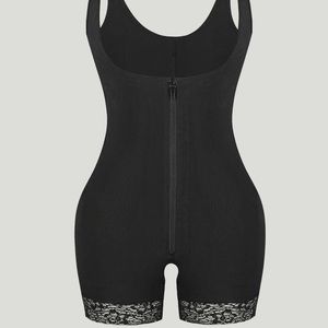 Woman’s Matching 1 Piece Zip Front Shape wear